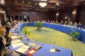 QARŞILIQLI SƏFƏRLƏR REGİONDA SÜLHƏ YOL AÇIR