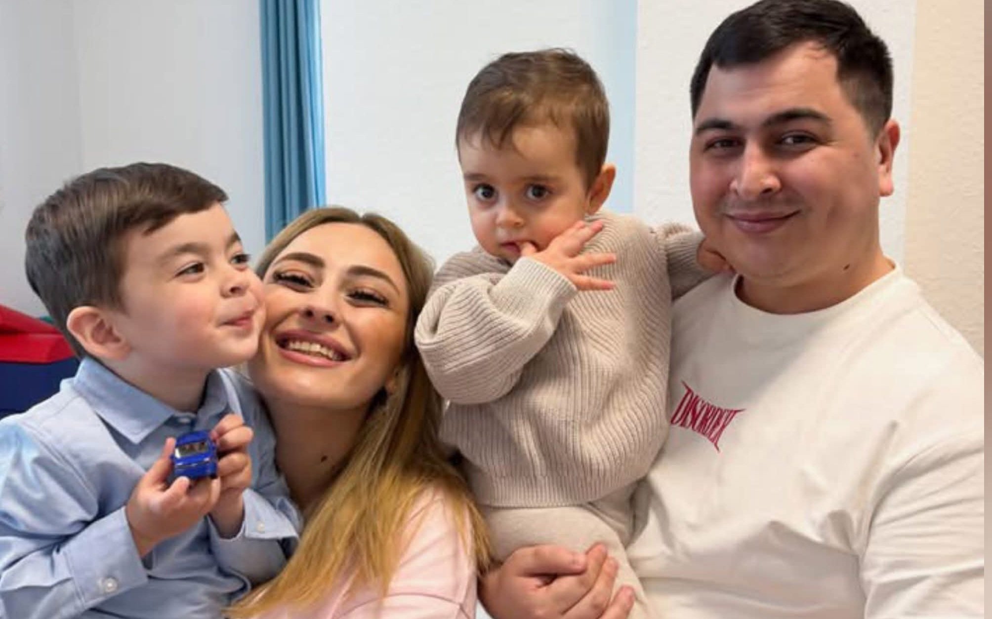 Almaniyada ailədən alınan azərbaycanlı uşaqlar valideynlərinə qaytarıldı