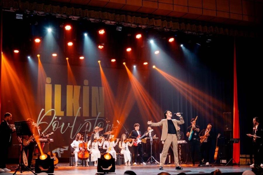 İlkin Dövlətovun konserti olub