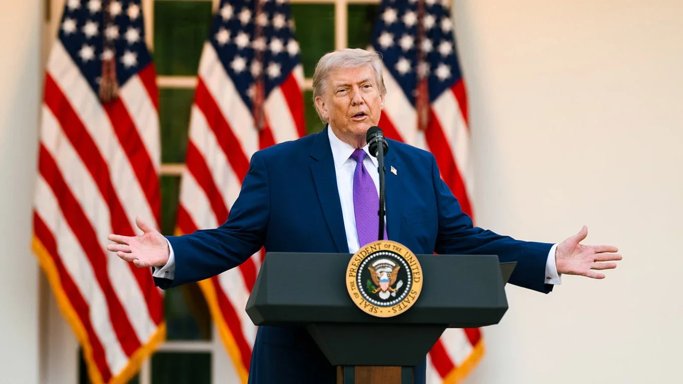Trump Si Cinpinlə razılaşma əldə etmədən Pekini tərk edib.