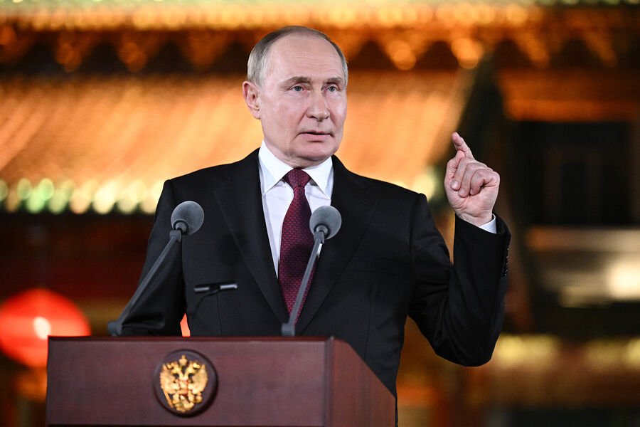 Vladimir Putin Çində Donald Trump-dan daha isti qarşılanır — Scott Ritter
