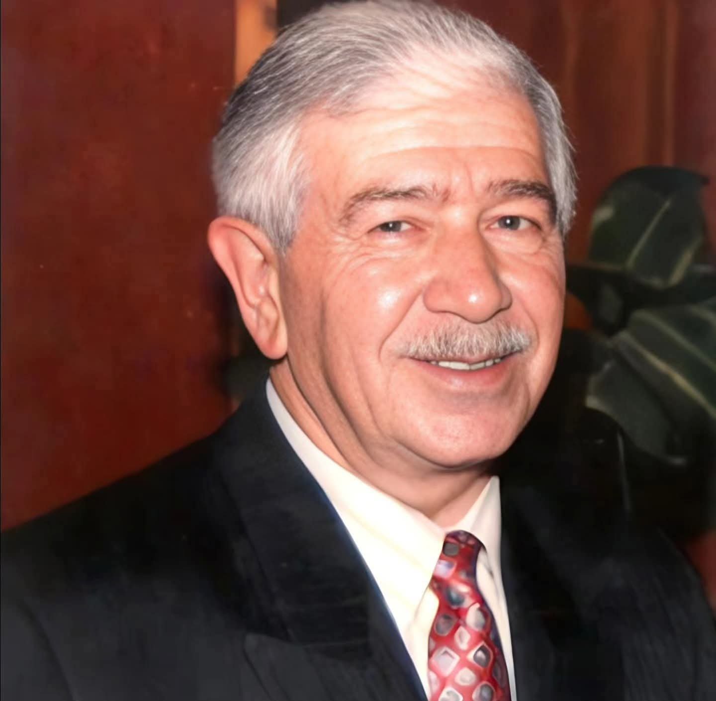 Yaddaşlarda yaşayan insan - Tofiq  Rüstəmov-90