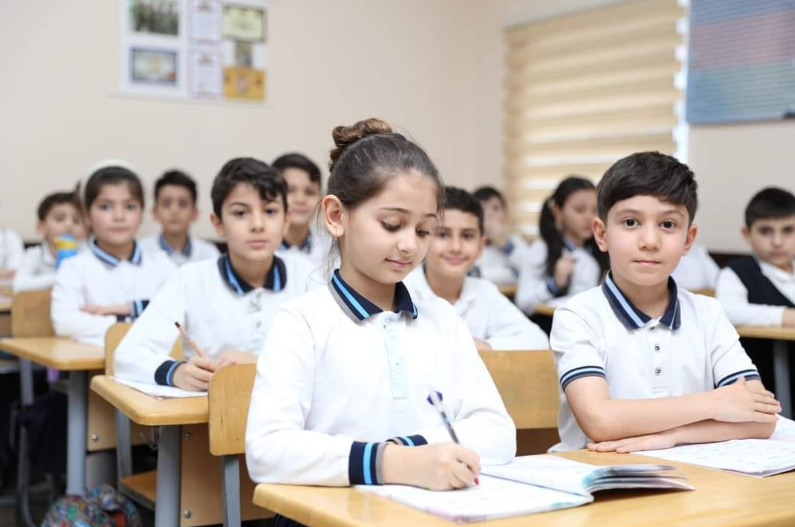 Şagirdlərin elektron yerdəyişməsi müvəqqəti dayandırılacaq