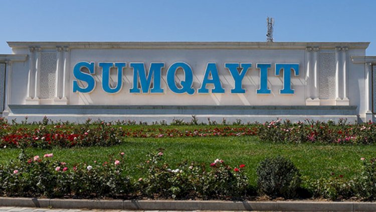 Sumqayıtda yüzlərlə ailə suyun və palçığın əsirinə çevrilib (VİDEO)
