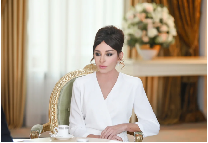 Mehriban Əliyeva Uşaqların Beynəlxalq Müdafiəsi Günü ilə bağlı paylaşım edib