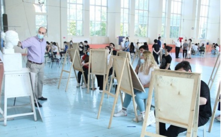 Qabiliyyət imtahanlarına qeydiyyat başa çatır