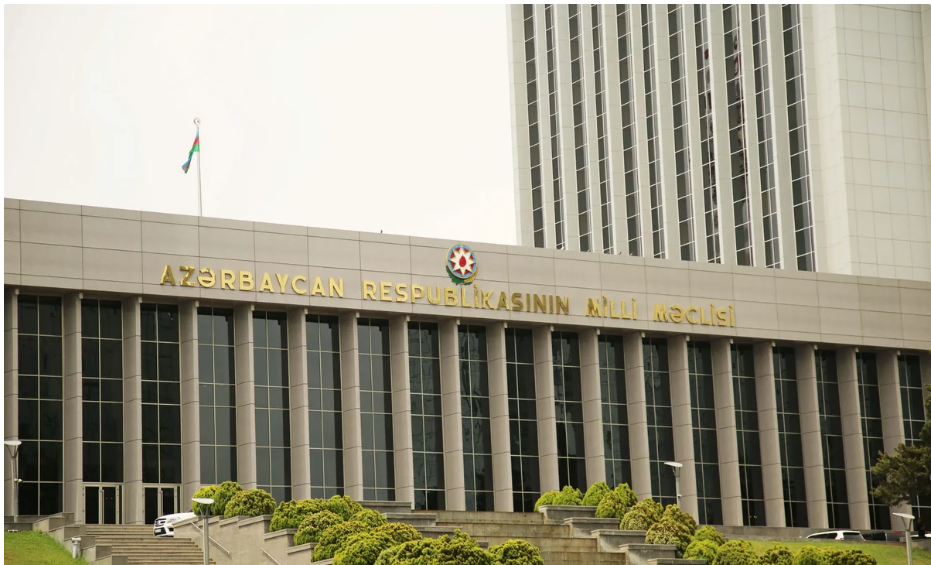 Azərbaycan və Ekvadorun diplomatik, rəsmi və xidməti pasport sahibləri viza tələblərindən azad ediləcək