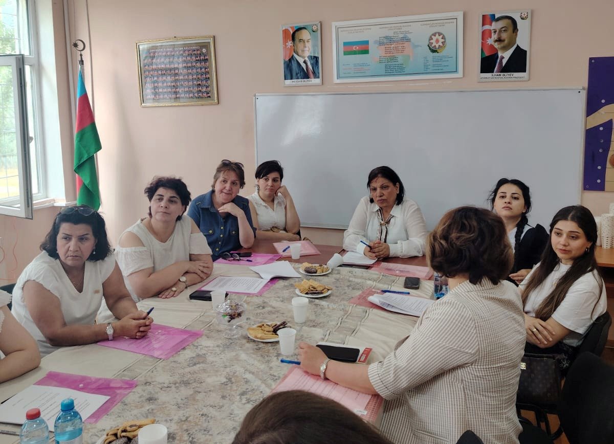 Sumqayıtda “Sağlam cəmiyyət ailədən başlayır” mövzusunda növbəti dəyirmi masa keçirilib