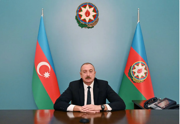 İlham Əliyev: Qərbdə bəzi siyasi dairələr İslam dininə qarşı qərəzli təsəvvür yaratmağa cəhd göstərir