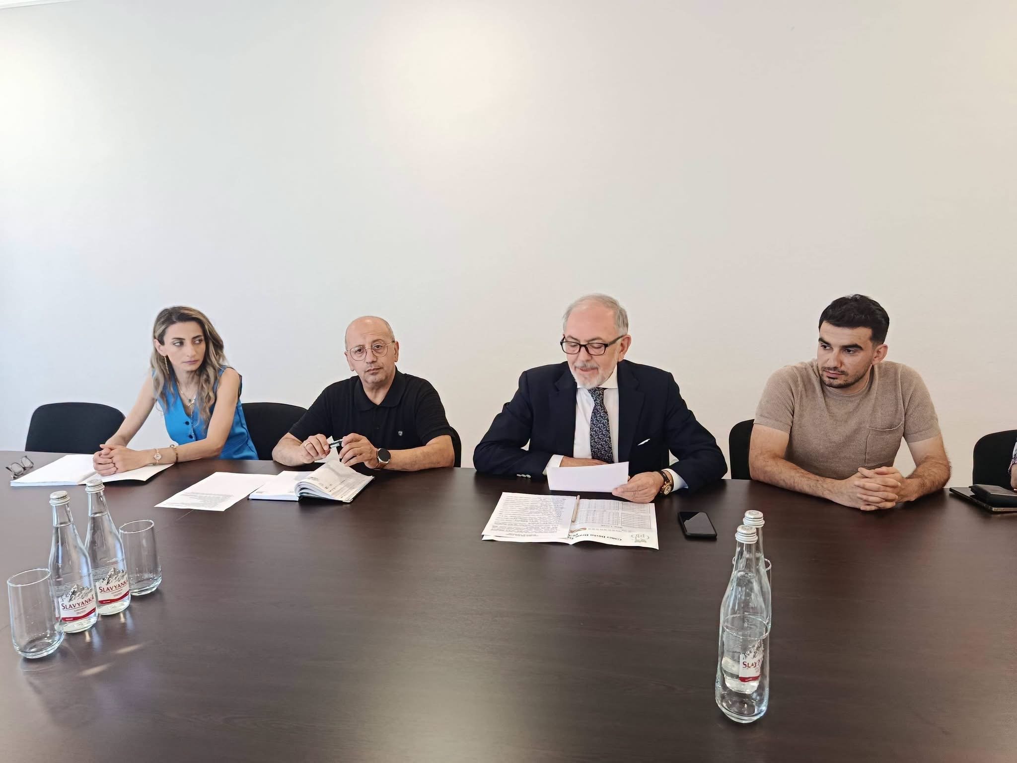 Gəncə Dövlət Milli Dram Teatrında Mətbuat konfransı