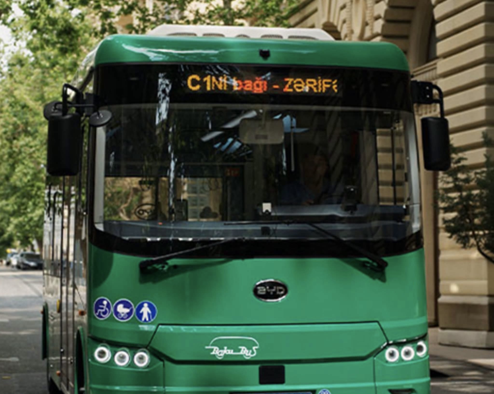 Bakıda ödənişsiz şatl mikroavtobuslar fəaliyyətə başladı