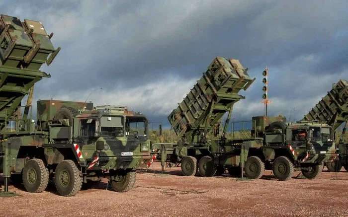 Polşa Ukraynaya “Patriot” sistemləri üçün 3-9 raket verdiyini təsdiqləyib
