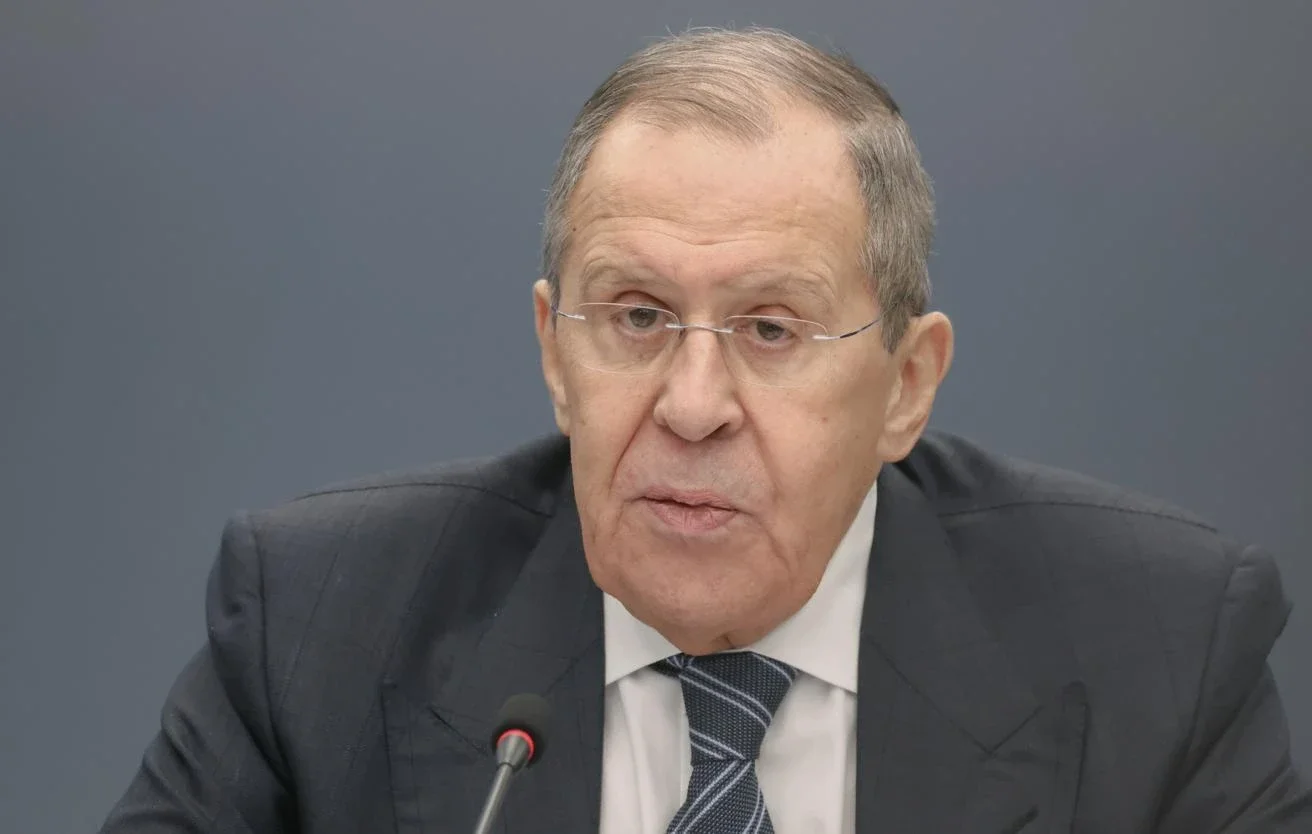 Lavrov: ABŞ Ukraynanın Rusiyaya zərbələr endirməsinə kömək edir