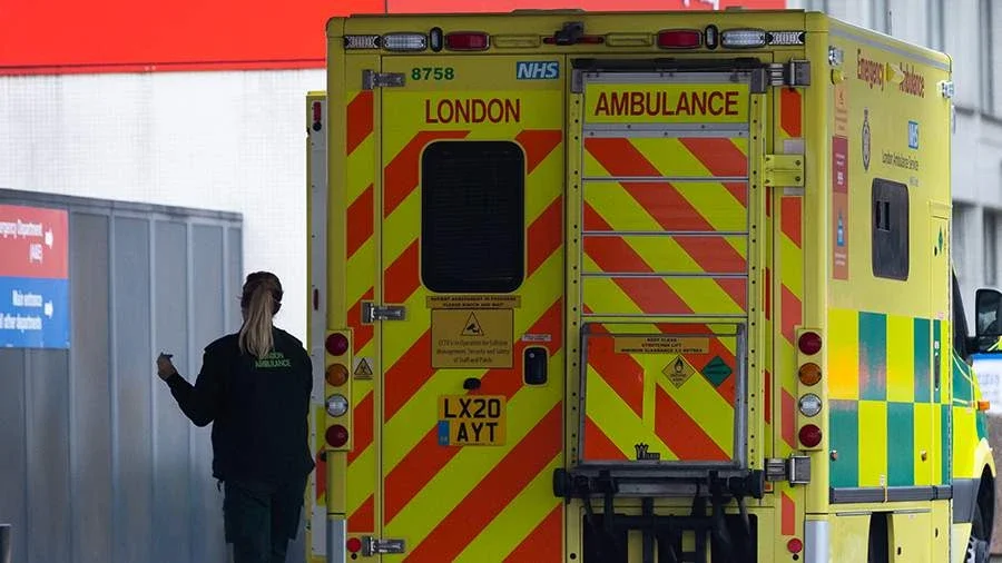 Səudiyyə şahzadəsi Londondakı lüks oteldə ölü tapılıb