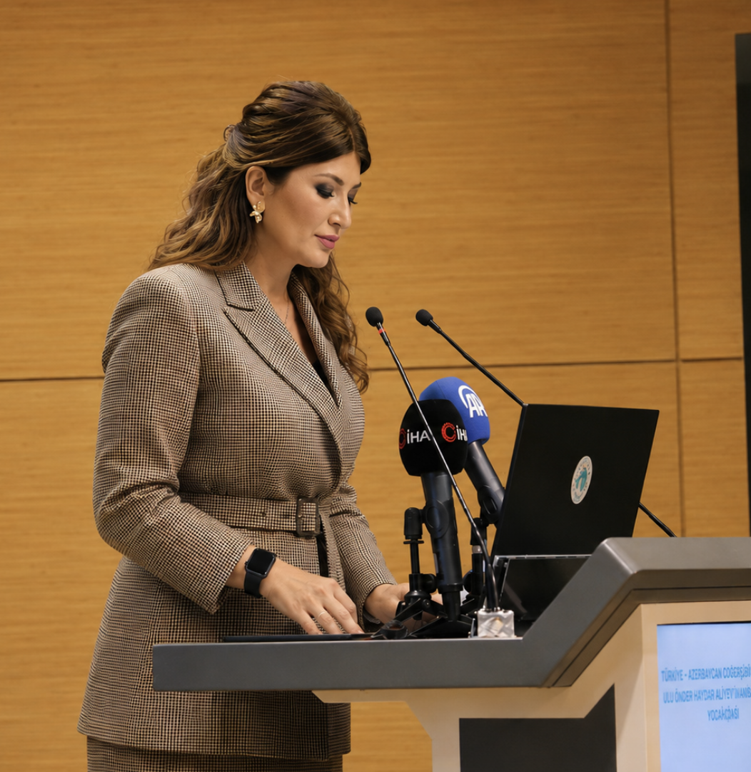 Politoloq Ülkər Piriyeva,  19 May: Bir Millətin Dirçəlişi və Gəncliyə Əmanət Edilən Gələcək - Özəl
