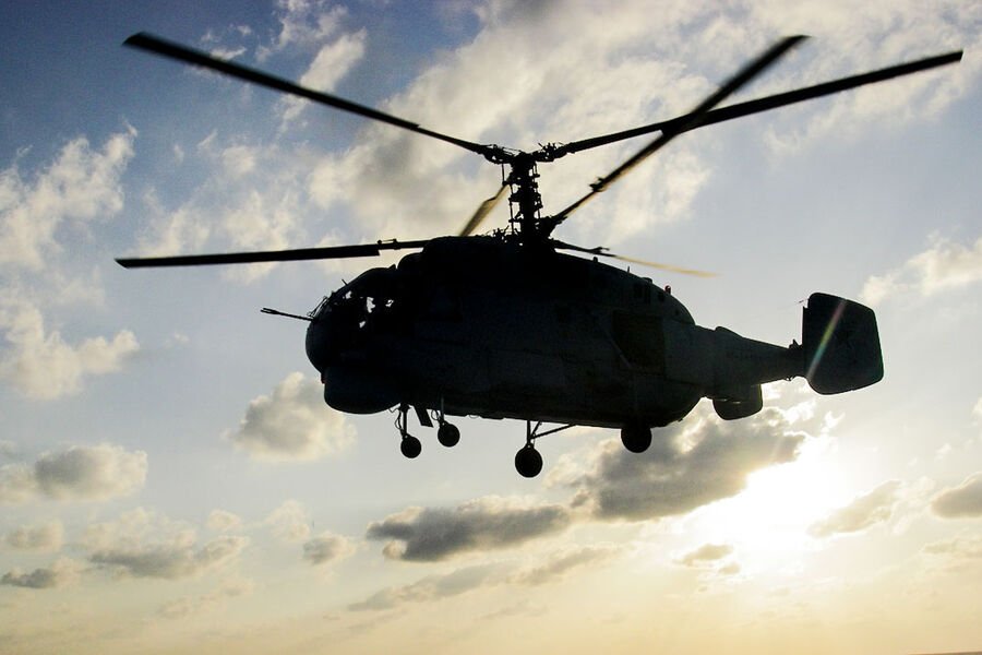 Türkiyədə ərazini araşdıran helikopter qəzaya uğrayıb
