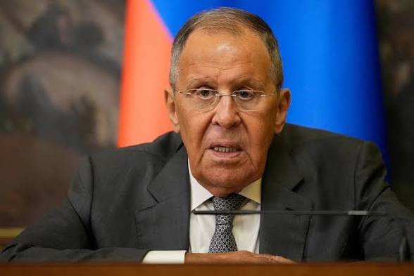 Lavrov: "NATO və Aİ Ukraynaya hərbi yardıma görə məsuliyyətdən yayına bilməyəcək"