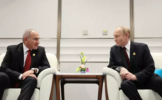 Putin Paşinyanla görüşdü: Ermənistanın Aİ-yə üzvlük perspektivi də müzakirə olundu