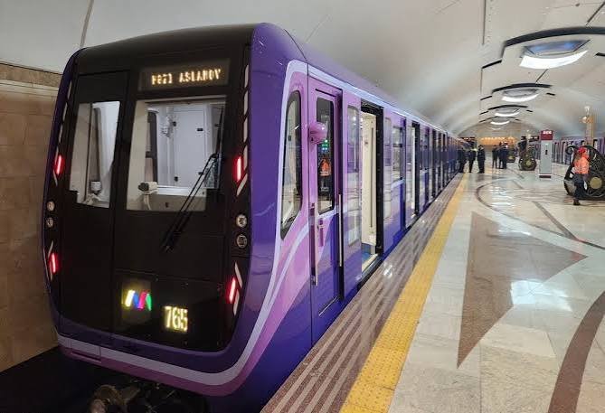 Bakı metrosunda gediş haqqının dəyişdirilməsi məsələsinə aydınlıq gətirilib