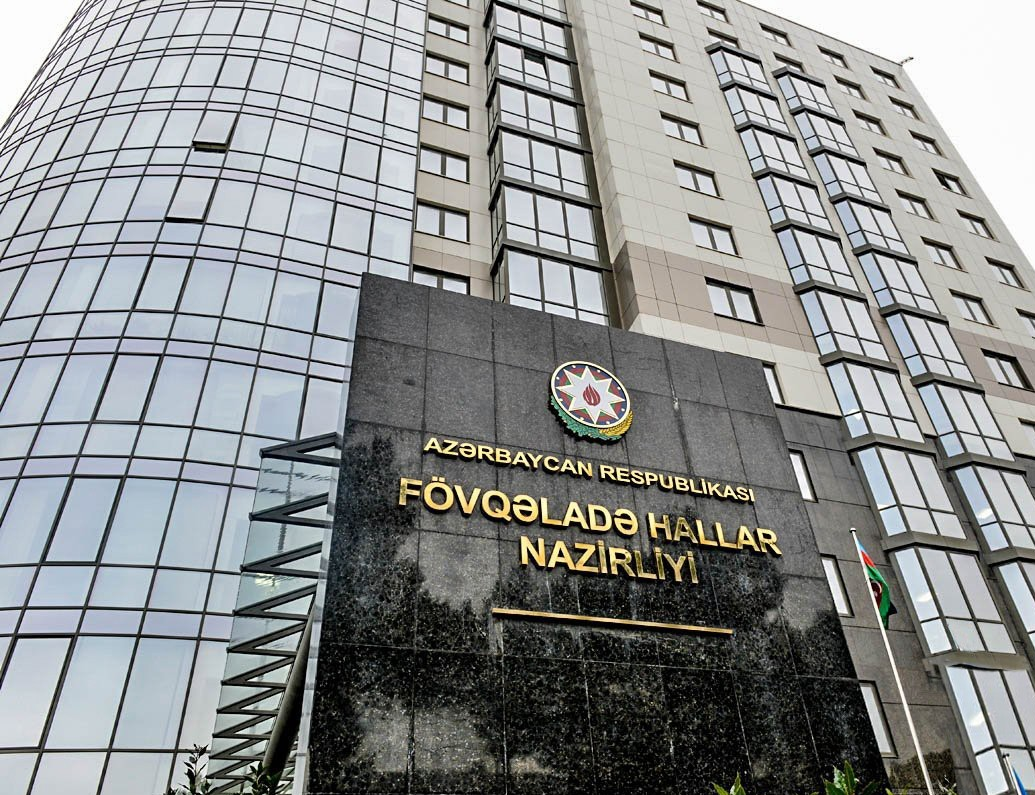 FHN yanğın təhlükəsizliyi ilə bağlı kənd yerlərində yaşayan əhaliyə müraciət edib