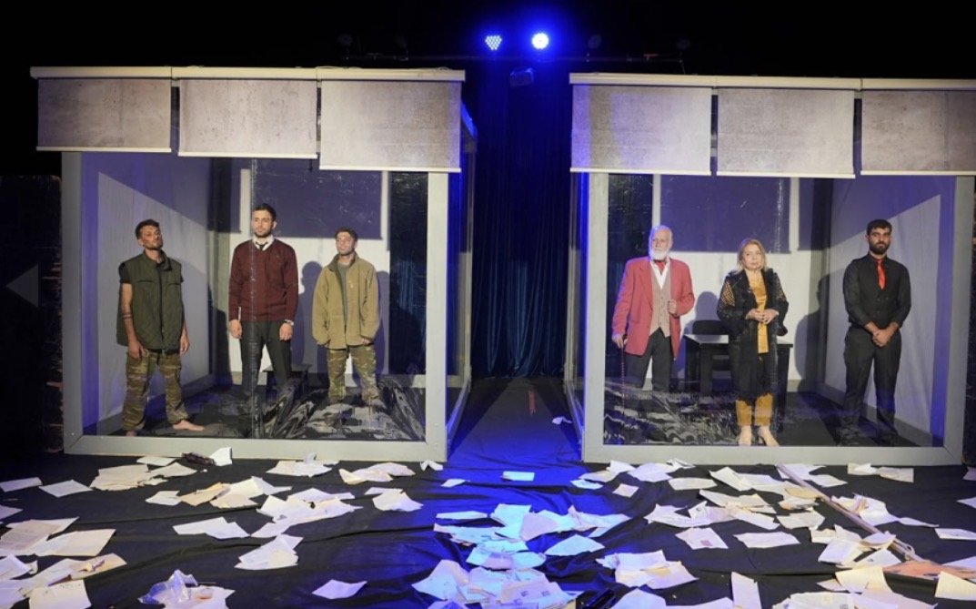 Gəncə teatrında müharibənin insan taleyinə təsiri səhnələşdirilib
