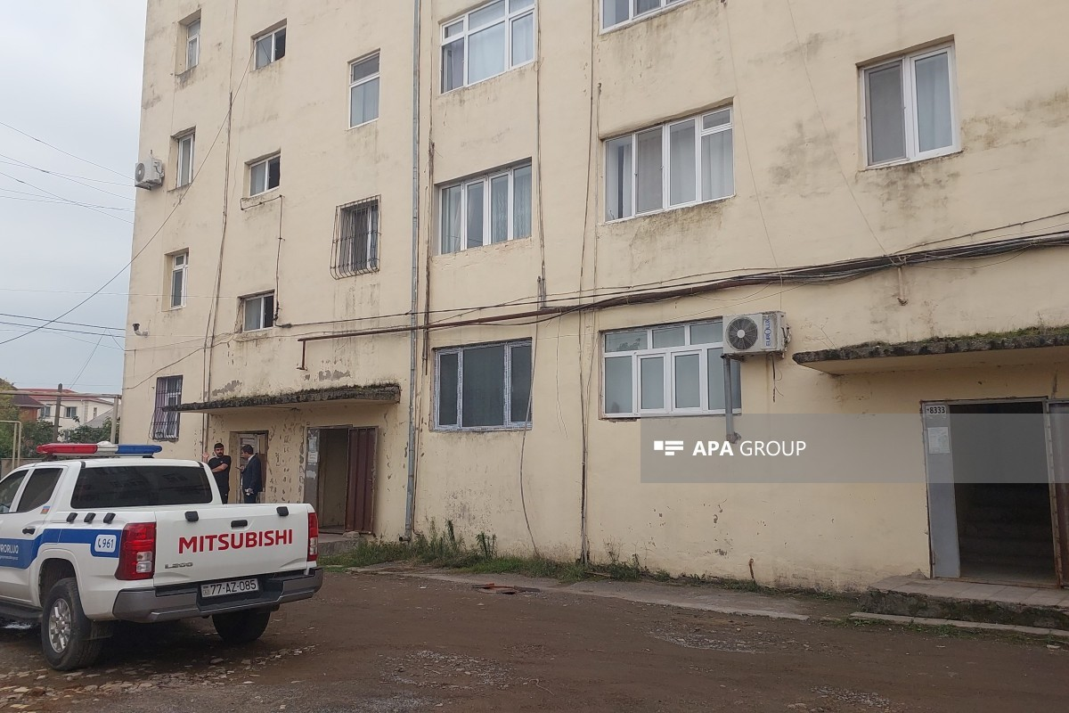 Lənkəran sakini arvadını bıçaqlayıb, 3 yaşlı oğlu da xəsarət alıb - YENİLƏNİB