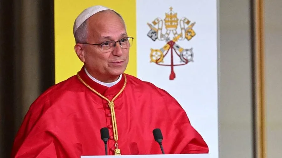 Roma Papası XIV Leo ağciyərindəki törəməyə görə əməliyyat olunacaq