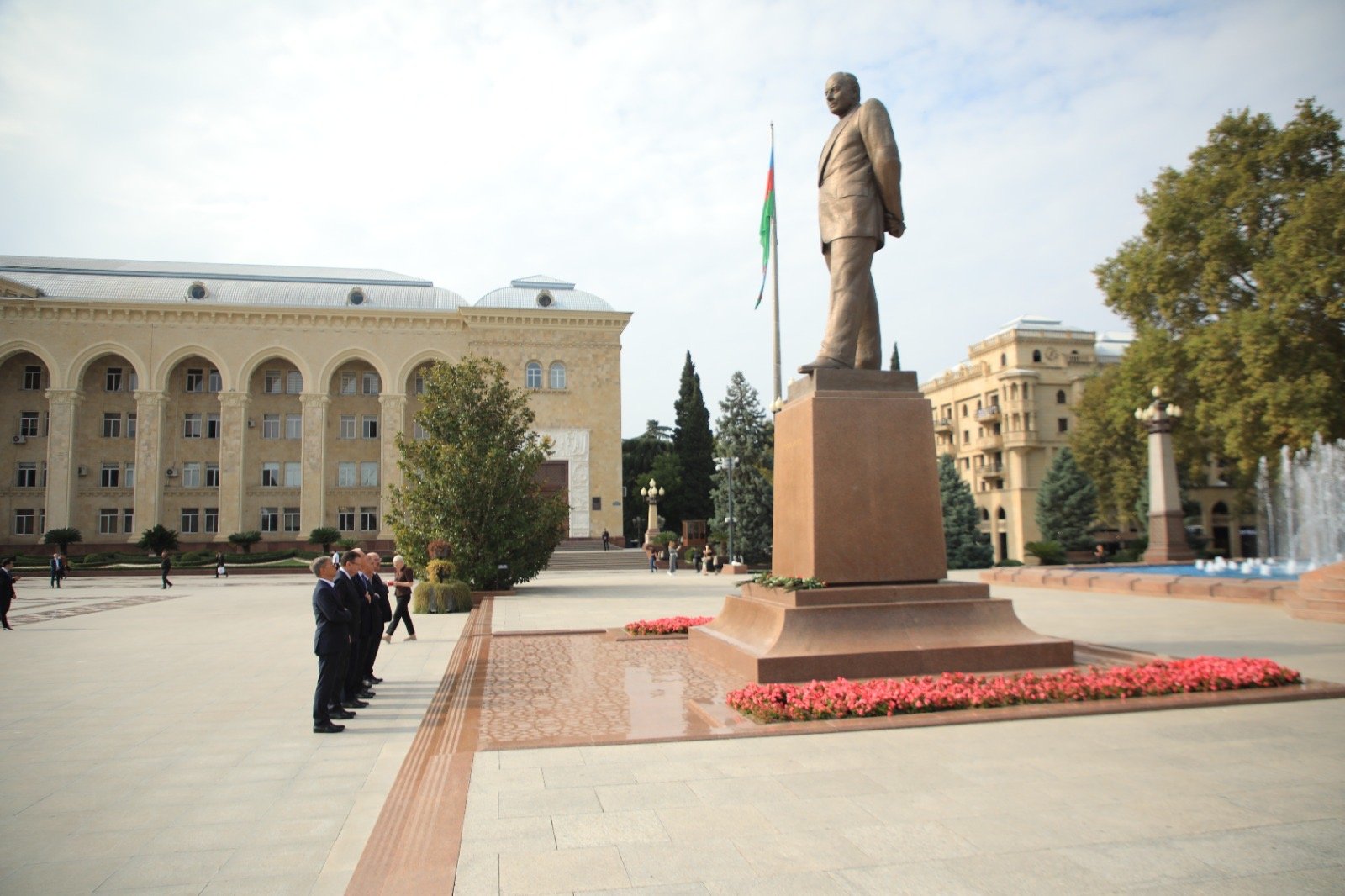Belarus nümayəndə heyəti Gəncə Avtomobil Zavodunda olub: Əməkdaşlığın gələcək perspektivləri müzakirə edilib