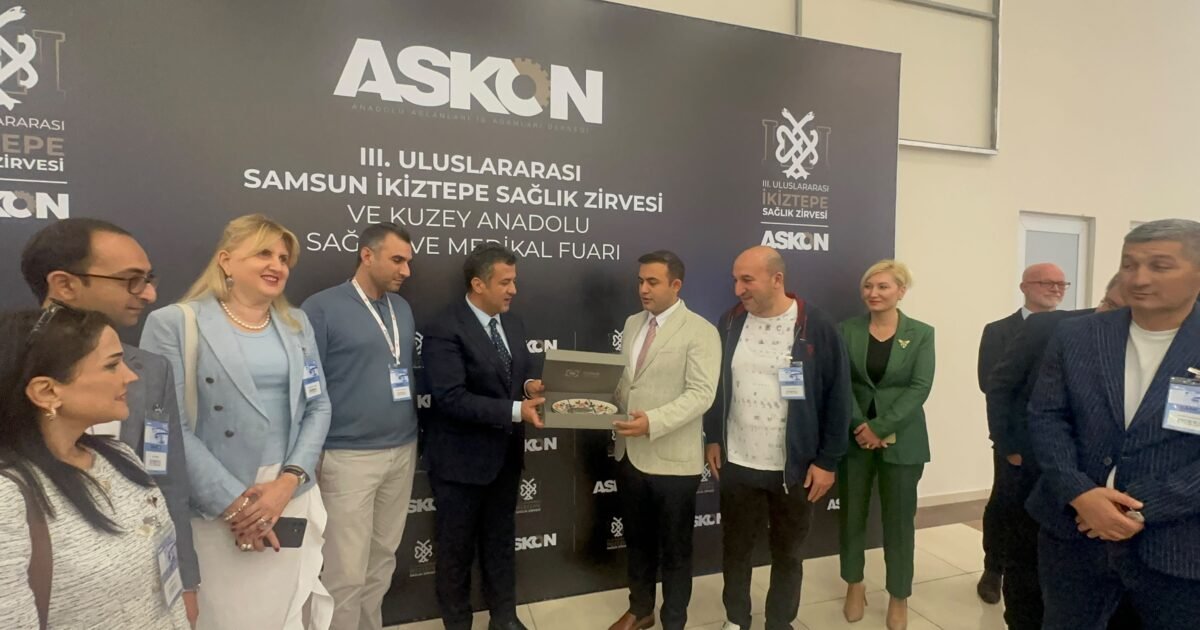 Azərbaycandan olan nümayəndə heyəti Samsun Böyükşəhər Bələdiyyəsinin sədri ilə görüşüb – FOTOLAR