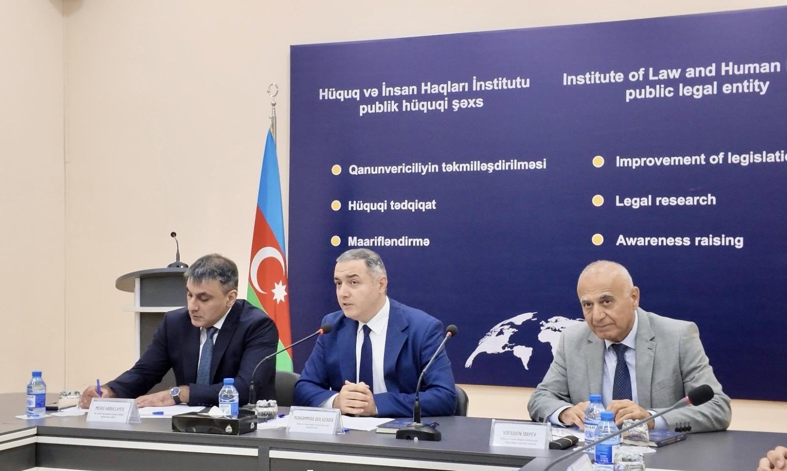Hüquq və İnsan Haqları İnstitutunda “5 təməl sütun: təsəvvürdə və reallıqda” kitabının təqdimatı keçirilib