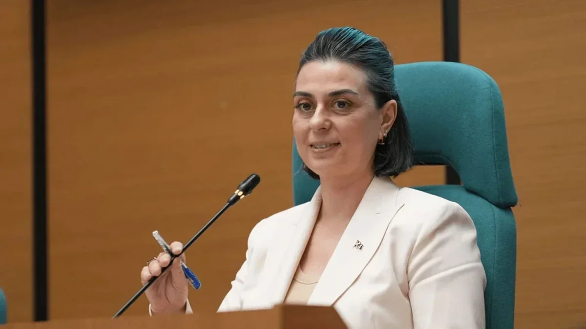 Türkiyədə bələdiyyə sədri rüşvət almaq ittihamı ilə ev dustağı edilib