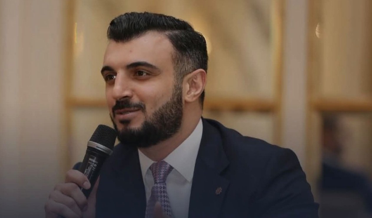 Vətəndaş öz pulunu qəbul etmək üçün banka hesabat verməlidir? Mərkəzi Bankın məntiqinə sözardı