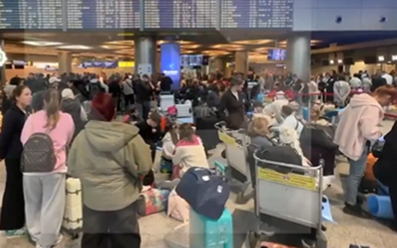 Moskvanın dörd hava limanında fəaliyyət dayandırılıb