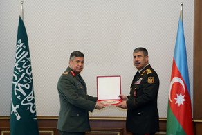 Азербайджан и Саудовская Аравия обсудили перспективы развития военного сотрудничества