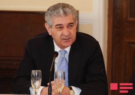 Али Ахмедов назначен полномочным представителем правящей партии на президентских выборах