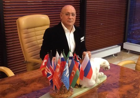 Физули Мамедов поздравил Aзербайджанских журналистов