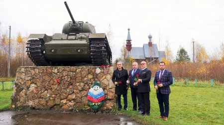Физули Мамедов выступил с инициативой увековечить память первого героя азербайджанца Великой Отечественной войны Исрафилу Мамедову
