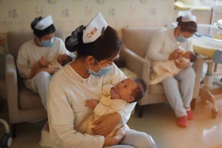 Рождаемость в Китае упала: власти объявили о запрете на аборты