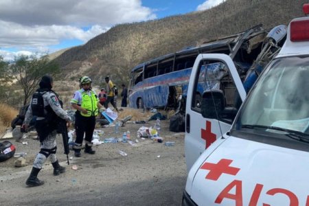 В Мексике произошло ДТП с участием автобуса: есть погибшие - ФОТО