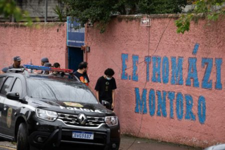 Подросток убил учителя и ранил четверых в бразильской школе