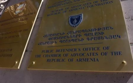 В Армении суды остались без адвокатов