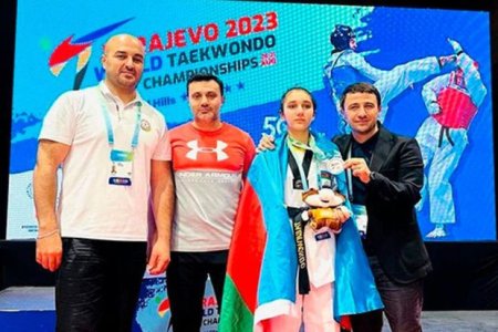 Азербайджанская таэквондистка завоевала серебро на чемпионате мира