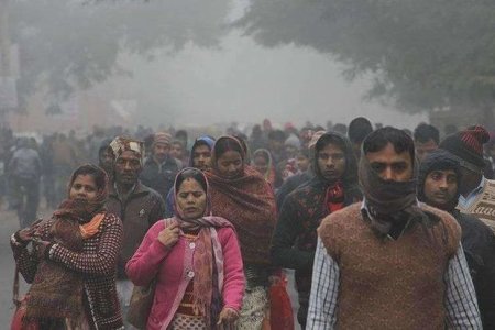 В индийском Нью-Дели уровень загрязнения воздуха резко ухудшился из-за празднования Дивали