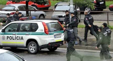Slovakiyada məktəbə silahlı hücum: Ölənlər var - YENİLƏNİB