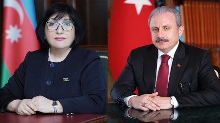 Spiker Sahibə Qafarova türkiyəli həmkarı ilə danışıb