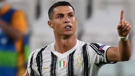 Ronaldunun qolu Çempionlar Liqasında bu mövsümün ən yaxşısı seçildi - VİDEO