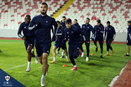 “Sivasspor” və “Qarabağ” komandalarının start heyətləri açıqlandı