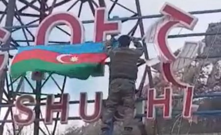 Şuşaya Azərbaycan bayrağının sancılmasının görüntüləri - VİDEO