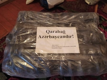 Uğur Gənclər Qrupu Vətən müharibəsində evləri dağılmış sakinlərlə görüşüb, onlara Nicat Cavanşirin gətirdiyi yardimlari təqdim edib