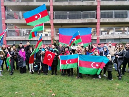 Almaniyada Azərbaycanın əldə etdiyi tarixi qələbə münasibətilə aksiya keçirilib